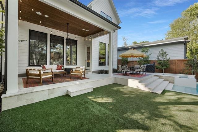 Building Photo - 8810 Groveland Dr