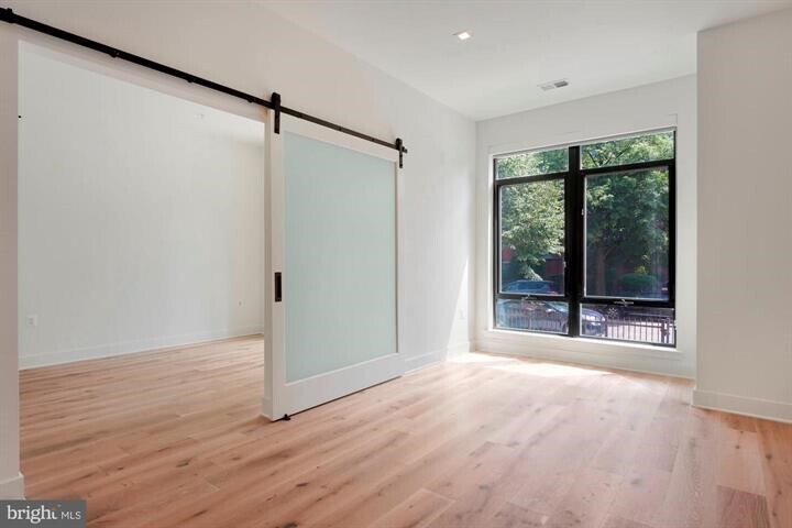 Building Photo - 801 N St NW