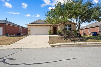 Building Photo - 2610 Amethyst Dr