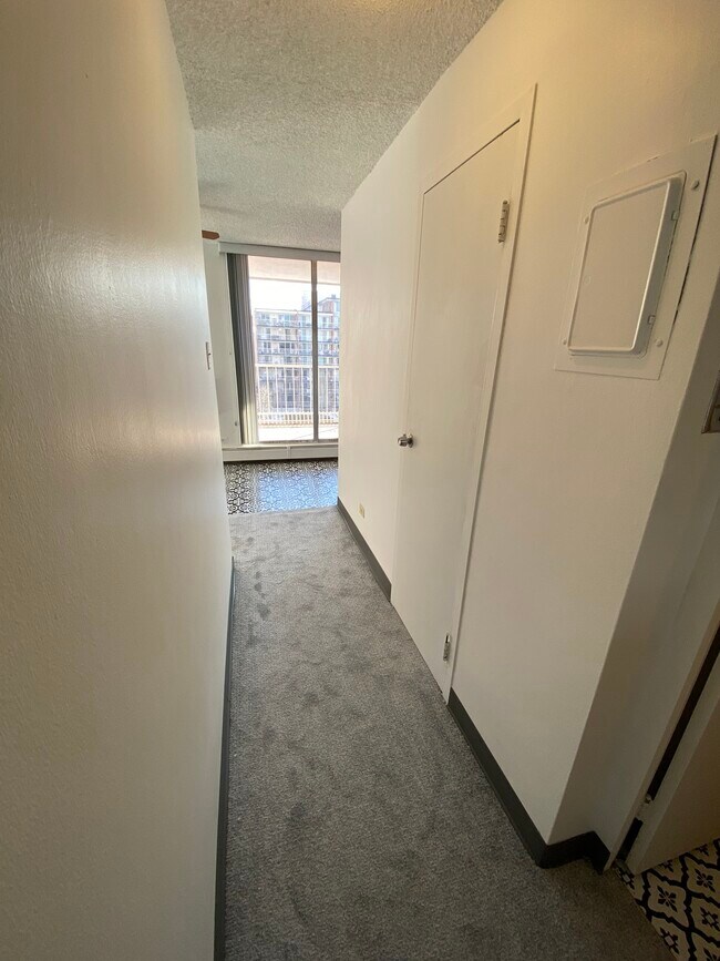 Building Photo - 4800 Hale Parkway, Unit 610 N