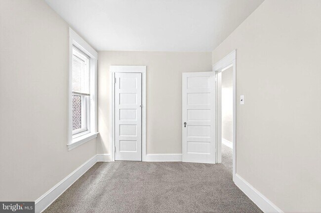 Building Photo - 413 Rector St