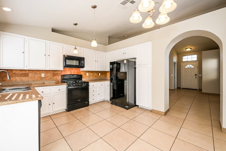 Building Photo - 1532 Helen Belle Dr