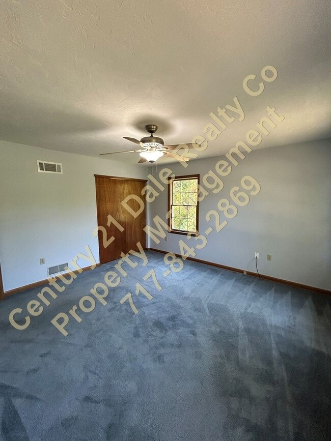 Building Photo - Gorgeous 4 Bedroom Home located in Northeastern School District with a 2 Car Garage