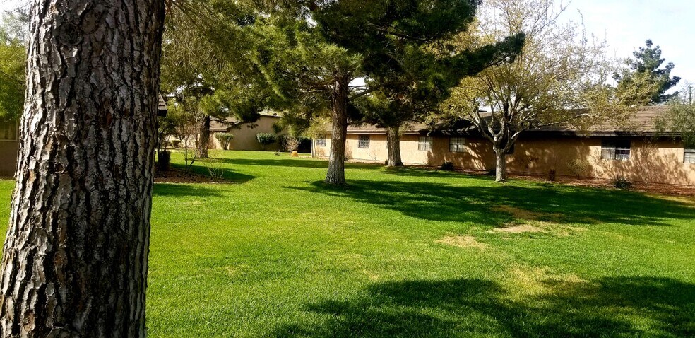 Building Photo - 601 Buttonwood Ln