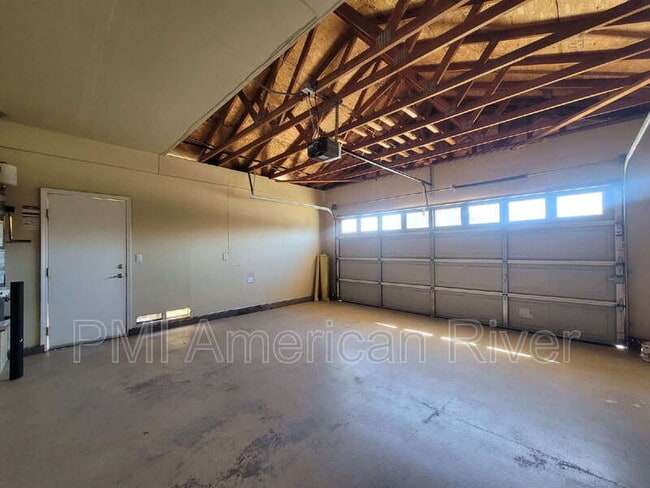 Building Photo - 10920 Bellone Way
