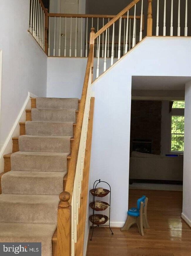 Building Photo - 7803 Thornfield Ct