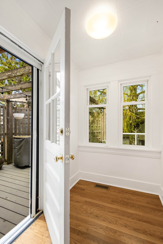 Building Photo - 8502 15th Ave NE