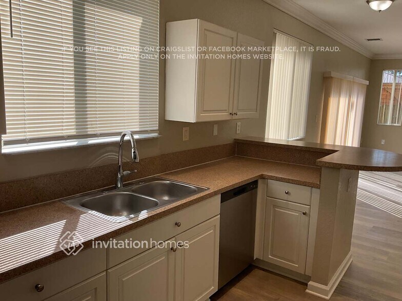 Building Photo - 22161 SW 94th Ave