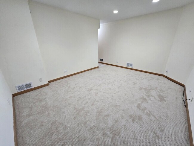 Building Photo - 3190 Teal Bay Ct