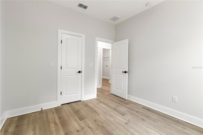 Building Photo - 12248 SW 96th Ln