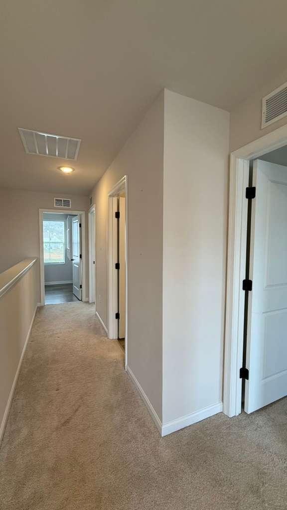 Building Photo - 57 Preening Rd