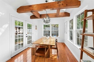 Building Photo - 505 Mairo St