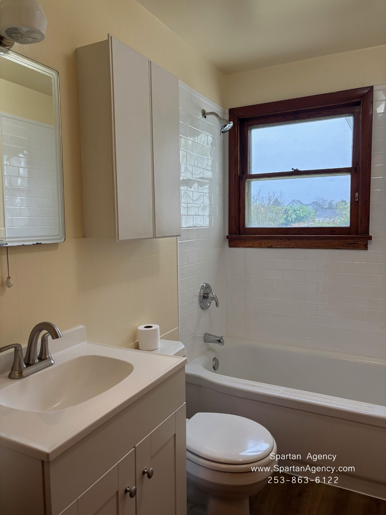 Building Photo - 509 16th St SW