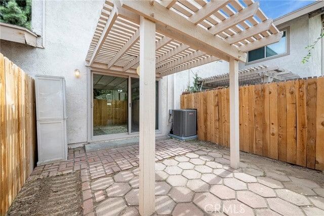 Building Photo - 245 Doverfield Dr