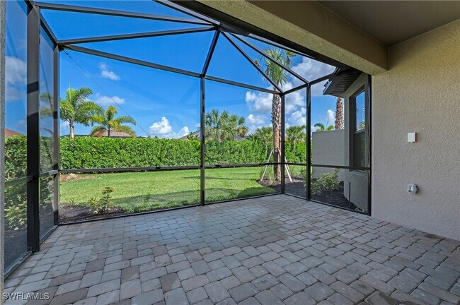 Building Photo - 15517 Vittorio St