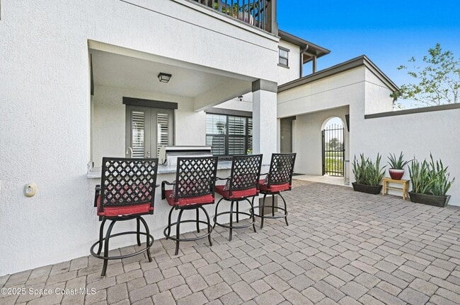 Building Photo - 7103 Vista Hermosa Dr