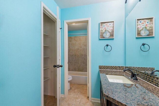 Building Photo - 9431 Copper Cove Ln