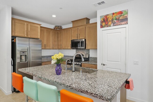 Building Photo - New Community - Temecula - New House Corne...