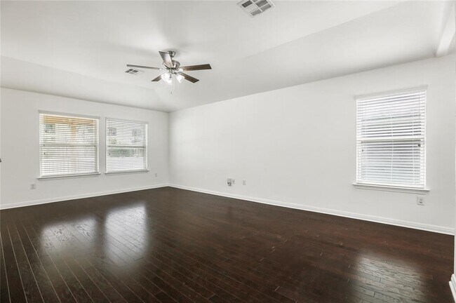 Building Photo - 18105 Bandelier Dr