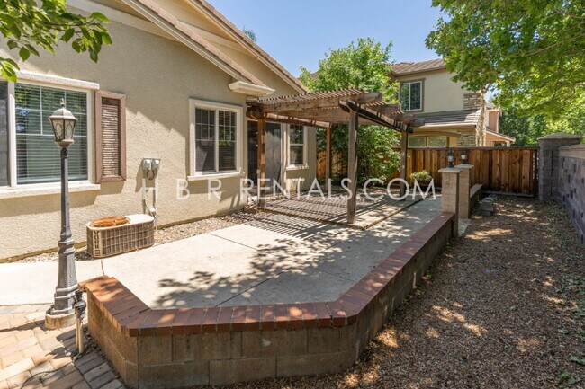 Building Photo - 4 bedroom single story WICKLUND School Home for Rent - Mountain House - MOVE IN READY NOW!