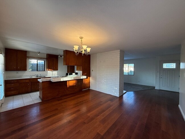 Building Photo - Orcutt Single Story Home on Cul-de-Sac with a Large Yard