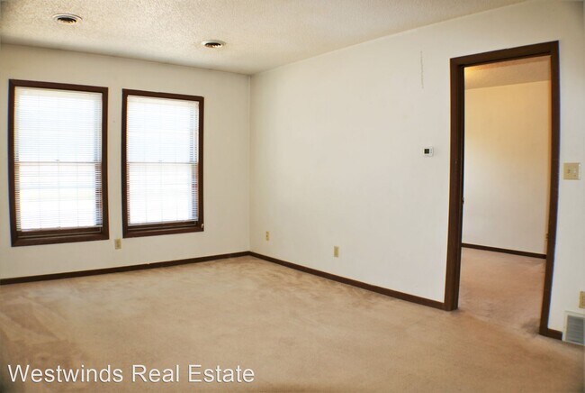 Building Photo - 2 br, 2 bath Apartment - 521 Kirkwood Aven...