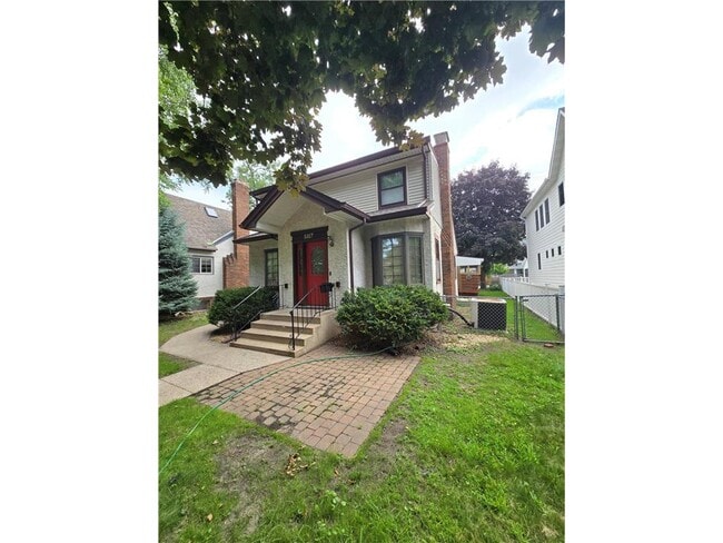 Building Photo - 5317 Abbott Ave S