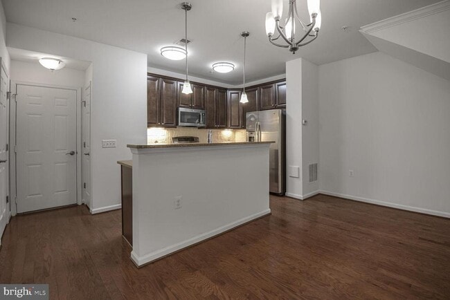 Building Photo - 629 Diamondback Dr