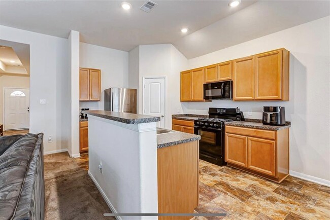 Building Photo - 10750 Nyla Spring St