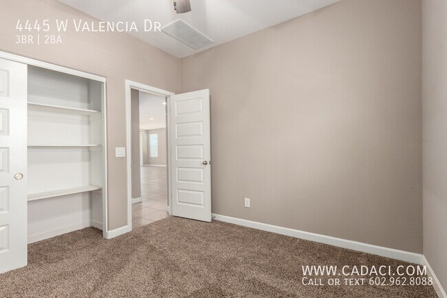 Building Photo - 4445 W Valencia Dr
