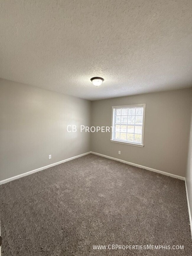 Building Photo - 3829 Tessland Rd