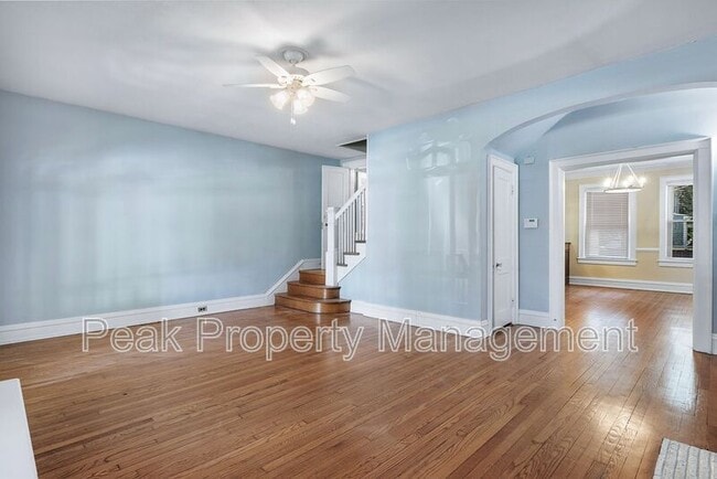 Building Photo - 3307 Grove Ave