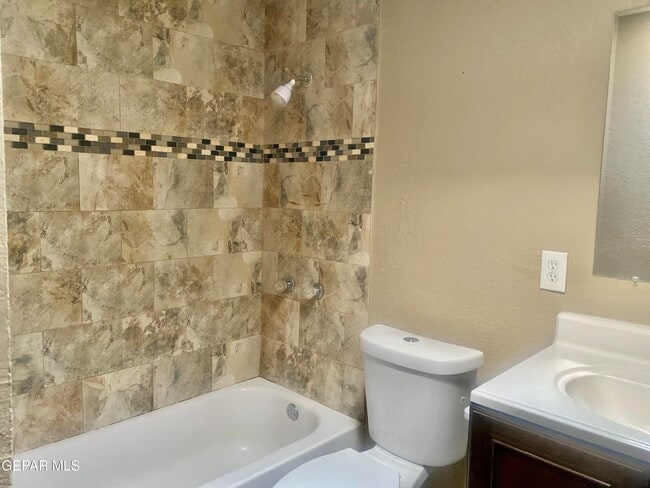 Building Photo - 8210 Marfil Dr