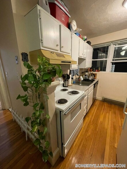 Building Photo - 402 Highland Ave