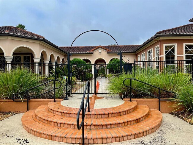 Building Photo - 5578 Metrowest Blvd