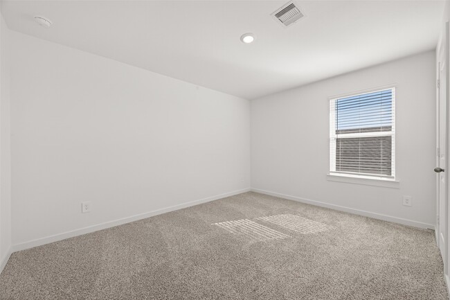 Building Photo - 4323 Camden Lakes St