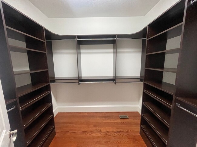 Building Photo - 4 Bedroom Soddy Daisy Rental Property with...