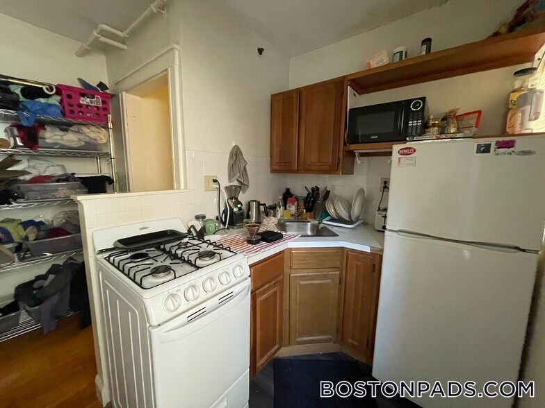 Building Photo - 16-20 Westland Ave.