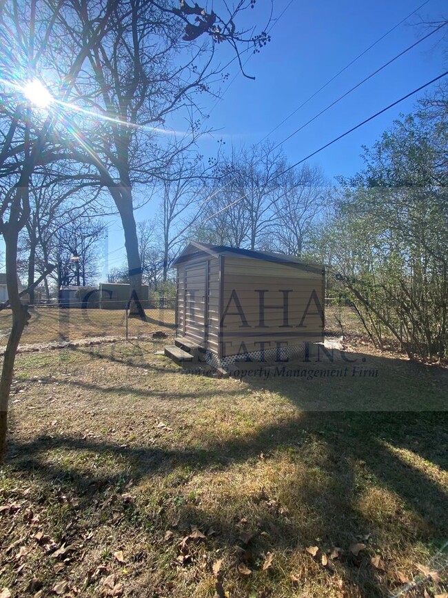 Building Photo - Sherwood 3 Bedroom Home