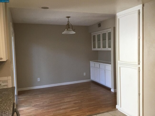 Building Photo - 6314 Port Gibson Ct