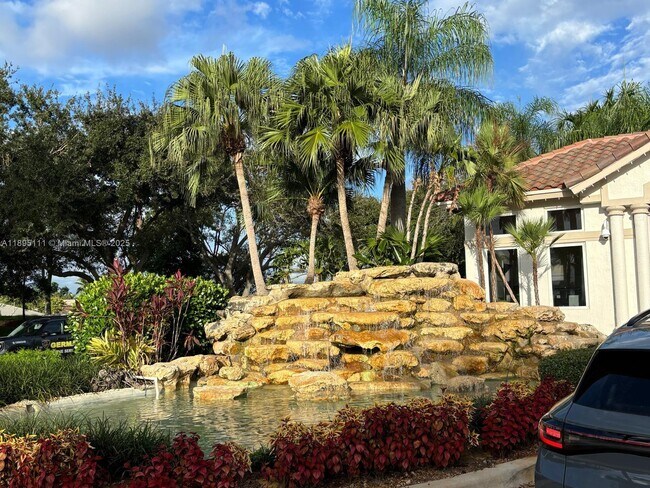 Building Photo - 17025 NW 20th St