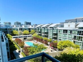 Building Photo - Luxurious Condo at Madrone w/Bay, City Views, Balcony, Pool, Parking, Storage -FULLY FURNISHED OP...