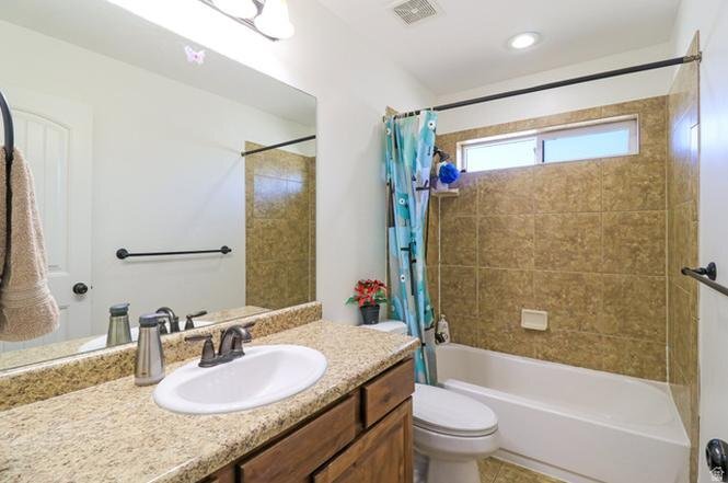 Building Photo - 9239 Brighton View Dr