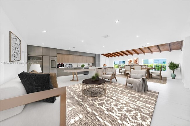 Building Photo - 400 Sansovino Ave