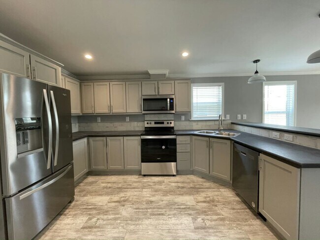 Building Photo - 5558 Whistling Tree Ln