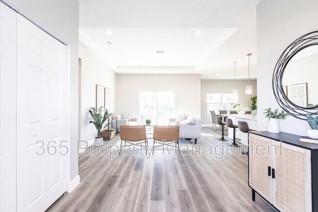 Building Photo - 5534 Fairlane Dr
