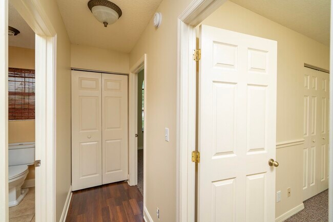 Building Photo - 2116 Wood Stork Ave