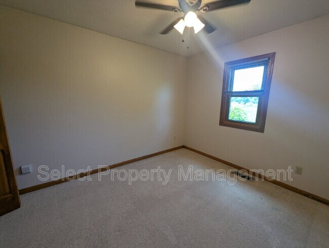 Building Photo - 10931 Smokey Ridge Pl