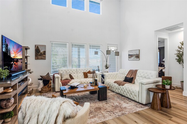 Building Photo - 638 Paisley Harbor Ct