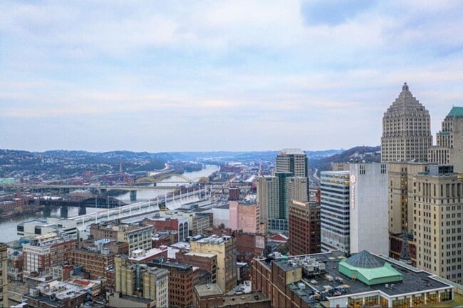 Building Photo - Fully Furnished Luxury Penthouse Condo Located in Downtown Pittsburgh